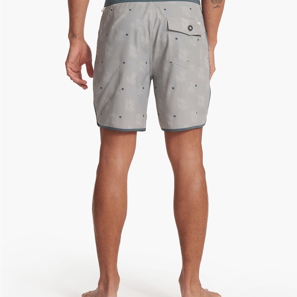 VUORI CRUISE BOARDSHORTS - Picture 4 of 8